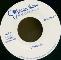 Aperçu: Strive - Strive (Version) (7inch, 45rpm) Aperçu: Strive - Strive (Version) (7inch, 45rpm)
