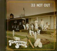 Aperçu: 33 Not Out (CD) Aperçu: 33 Not Out (CD)
