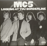 Aperçu: Looking At You - Borderline (7inch, 45rpm, BC, RSD) Aperçu: Looking At You - Borderline (7inch, 45rpm, BC, RSD)
