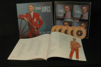 Aperçu: She Thinks I Still Care, 1962-1964 (5-CD Deluxe Box Set) Aperçu: She Thinks I Still Care, 1962-1964 (5-CD Deluxe Box Set)