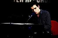 Aperçu: The Liebezeit Trilogy (3-LP, 180g Vinyl & 7inch & Poster) Aperçu: The Liebezeit Trilogy (3-LP, 180g Vinyl & 7inch & Poster)