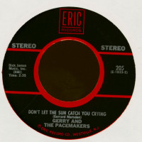 Aperçu: Don't Let The Sun Catch You Crying - Girl On A Swing (7inch, 45rpm) Aperçu: Don't Let The Sun Catch You Crying - Girl On A Swing (7inch, 45rpm)