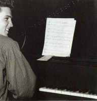 Aperçu: Love, Elvis (CD) Aperçu: Love, Elvis (CD)