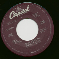 Aperçu: River Of Love - Queen Of Hearts (7inch, 45rpm) Aperçu: River Of Love - Queen Of Hearts (7inch, 45rpm)