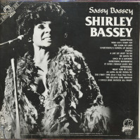 Aperçu: Sassy Bassey (2-LP, Cut-Out) Aperçu: Sassy Bassey (2-LP, Cut-Out)