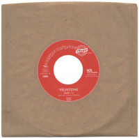 Aperçu: Lil' Bad Thing - Seven (White Vinyl) (7inch 45rpm) Aperçu: Lil' Bad Thing - Seven (White Vinyl) (7inch 45rpm)
