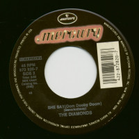 Aperçu: Little Darlin' - She Say (Oom Dooby Doom) (7inch, 45rpm) Aperçu: Little Darlin' - She Say (Oom Dooby Doom) (7inch, 45rpm)