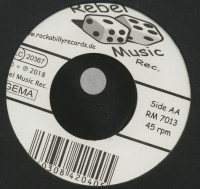 Aperçu: Dressed In Style - Proud To Be (7inch, 45rpm, Colored Vinyl) Aperçu: Dressed In Style - Proud To Be (7inch, 45rpm, Colored Vinyl)
