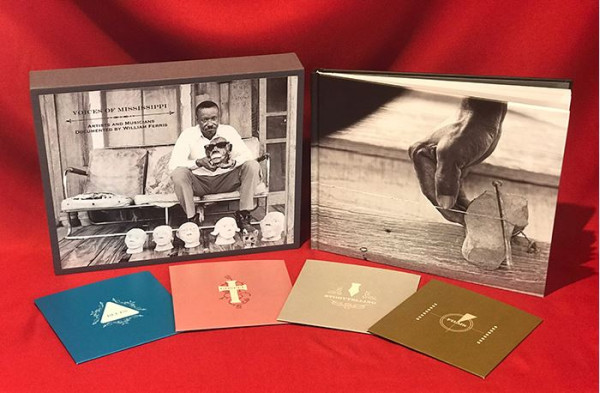 Voices Of The Mississippi (3-CD & DVD Deluxe Box, Book & Download)