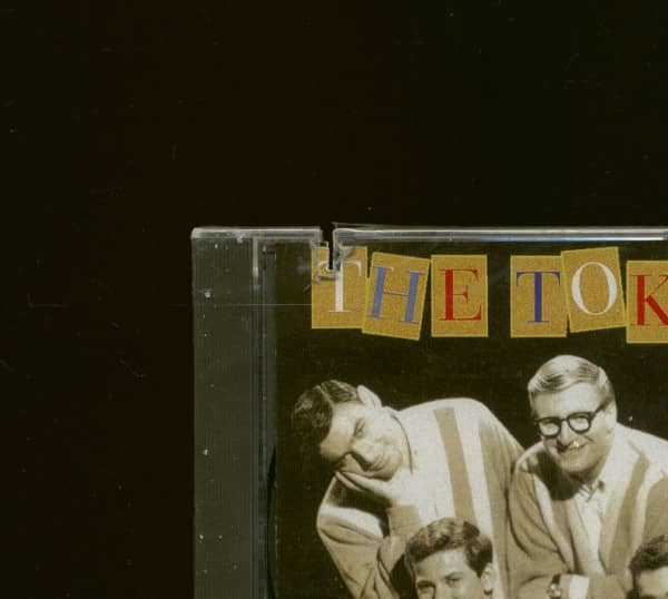 The Lion Sleeps Tonight (CD, Cut-Out)