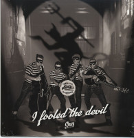 Aperçu: I Fooled The Devil - Knockin' At Your Door (7inch, 45rpm) Aperçu: I Fooled The Devil - Knockin' At Your Door (7inch, 45rpm)