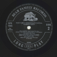 Aperçu: Bear Family 10 Years Anniversary Festival 1985 (LP) Aperçu: Bear Family 10 Years Anniversary Festival 1985 (LP)
