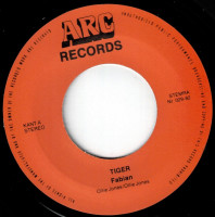 Aperçu: Tiger - Turn Me Loose (7inch, 45rpm) Aperçu: Tiger - Turn Me Loose (7inch, 45rpm)