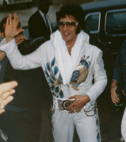 Aperçu: America The Beautiful (Book & CD) Joseph A. Tunzi Aperçu: America The Beautiful (Book & CD) Joseph A. Tunzi